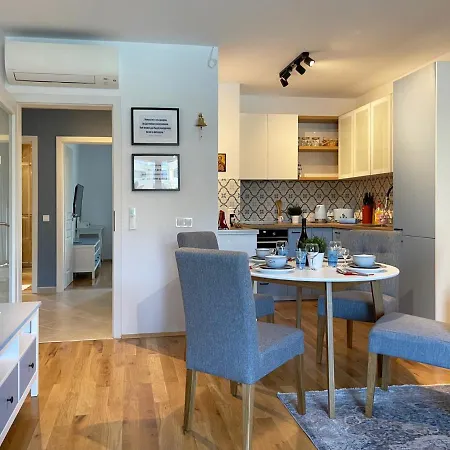 Apartman старецът и морето *