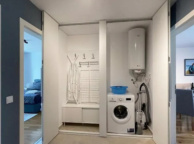 شقة старецът и морето سينتس قسطنطين وهيلينا